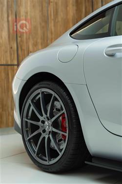 مرسيدس بنز AMG GT